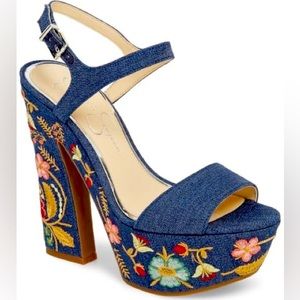 High heel with flowers denim look